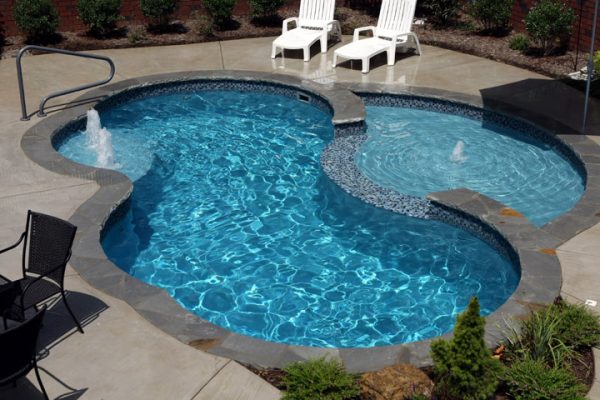 Fiberglass Pools: Easy Maintenance With Designer Shapes