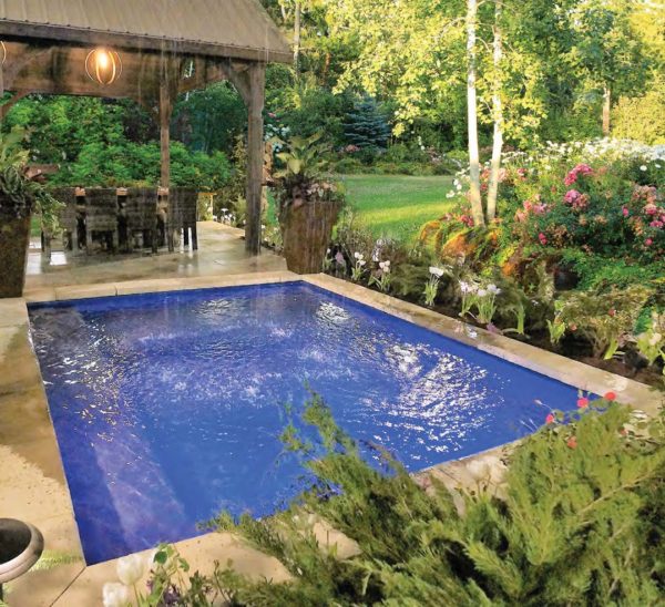 thursday fiberglass pools