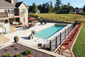 Photo of installed Goliath poolwith Infinity Edge feature Turtlemodel from Thursday Pools